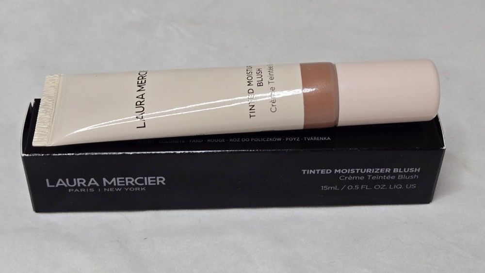 Brand New Laura Mercier Tinted Moisturizer Blush Liquid Glow. Color Coastline (Cappuccino)