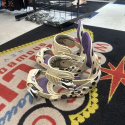 Flux small Snowboard, Bindings Certified With Warranty Located At Sin City Snowboards