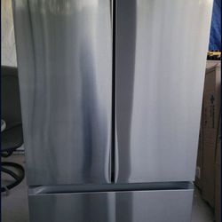 stainless steal fridge 