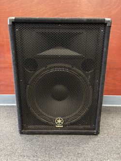 Yamaha Cabinet Speaker Br15