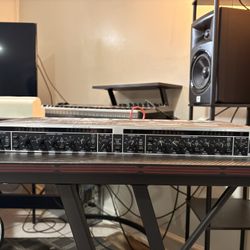 BHERINGER COMPOSER MODEL MDX 1200