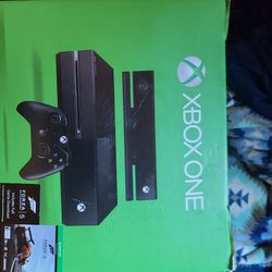 Xbox One Plus Kinect.  Controller And HDMI/power Cords Included