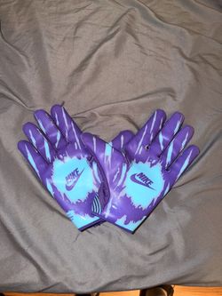 Nike Football Gloves