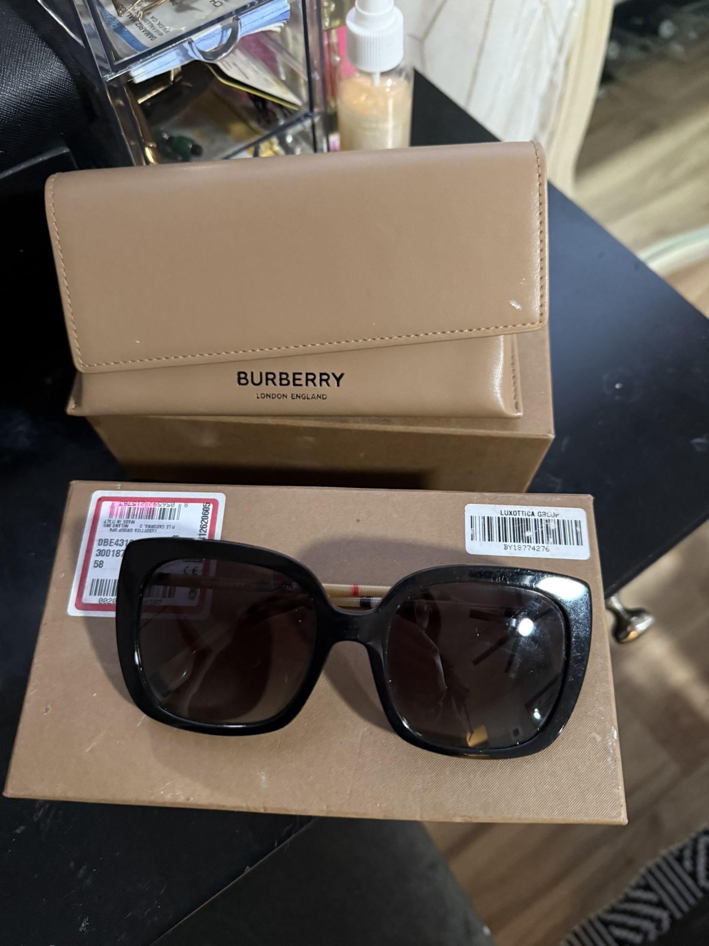Burberry Sunglasses 