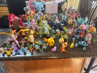 Pokémon figures