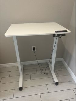 NEW 32” Electric Height Adjustable Rolling Standing Desk – White