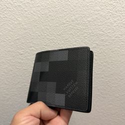 Louis Vuitton Slender Wallet Damoflage