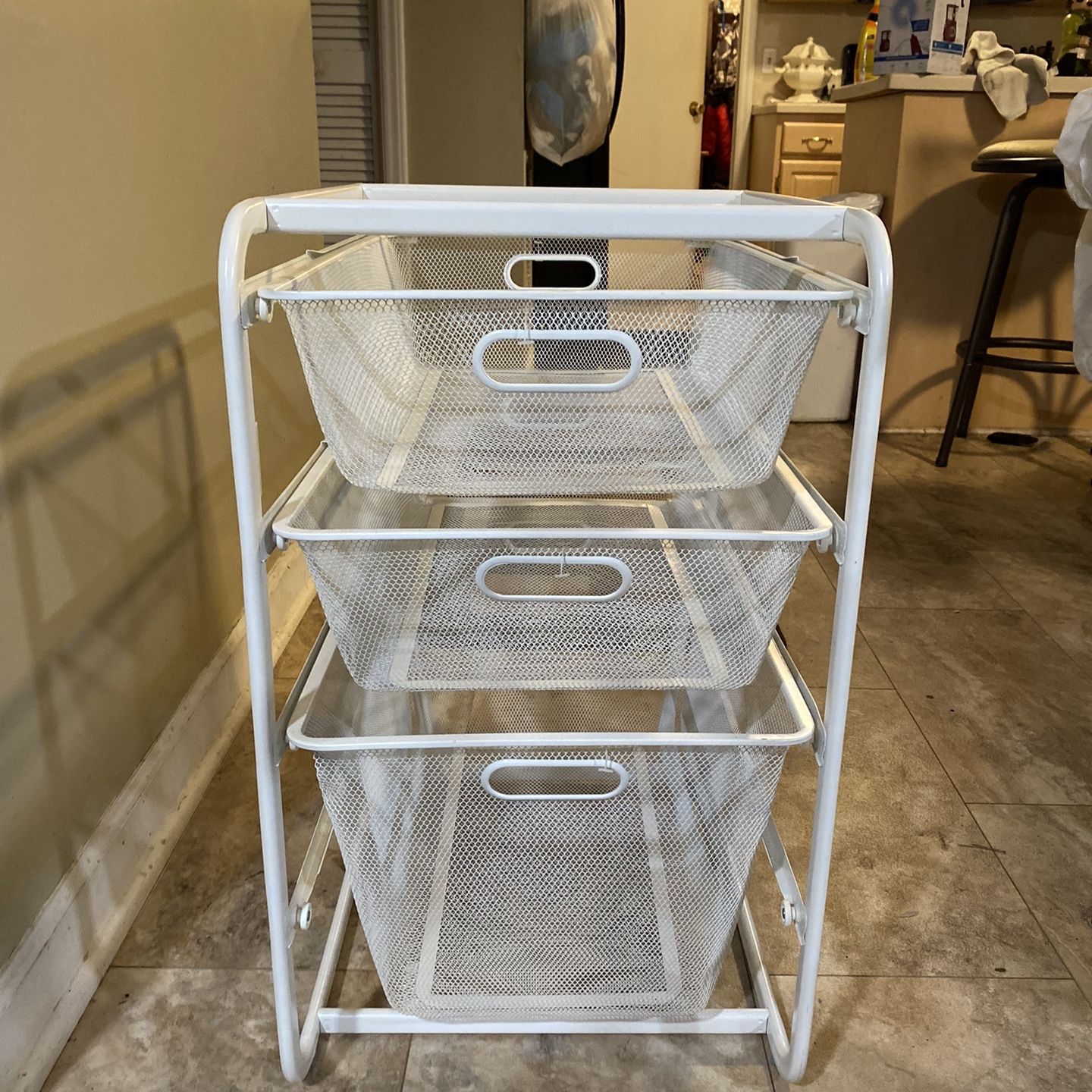 3 Ikea White wire Algot Baskets. 1 large and 2 medium with 1