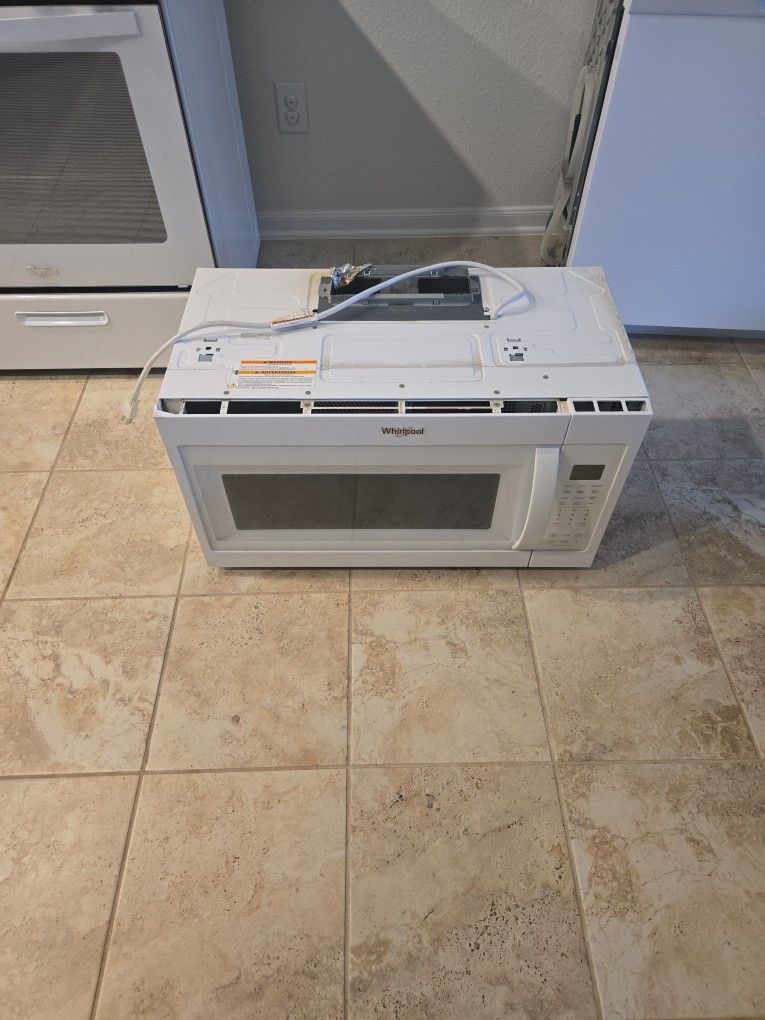 Over the Range Microwave w/bracket