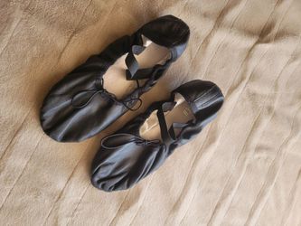 BLOCH Dance Shoes Ballet Size 4.5