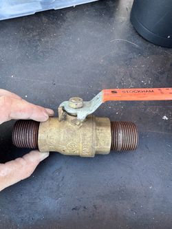 1 1/2in ball valve