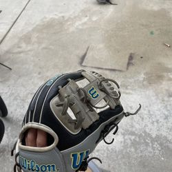 WILSON A2000 PRO-STOCK 11.5in INFIELD GLOVE