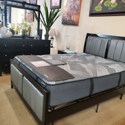 4pc Queen Bedroom Set 