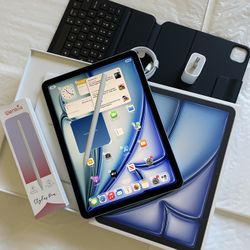 Apple IPad Air 11” ( M3 chip / 2025 Model L) 128GB with pen, keyboard case & Accessories  (open box) 