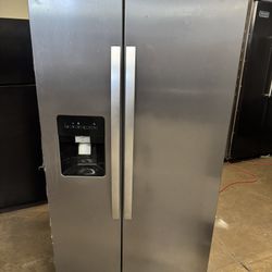 Whirlpool Stainless Steel Side By Side Refrigerator 