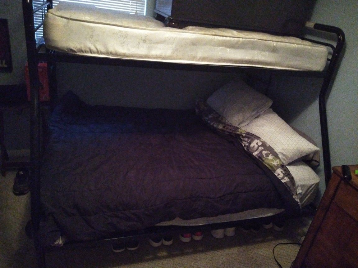 Full size Bunk bed