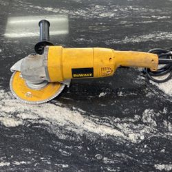 DeWALT 7” Angle Grinder DW840