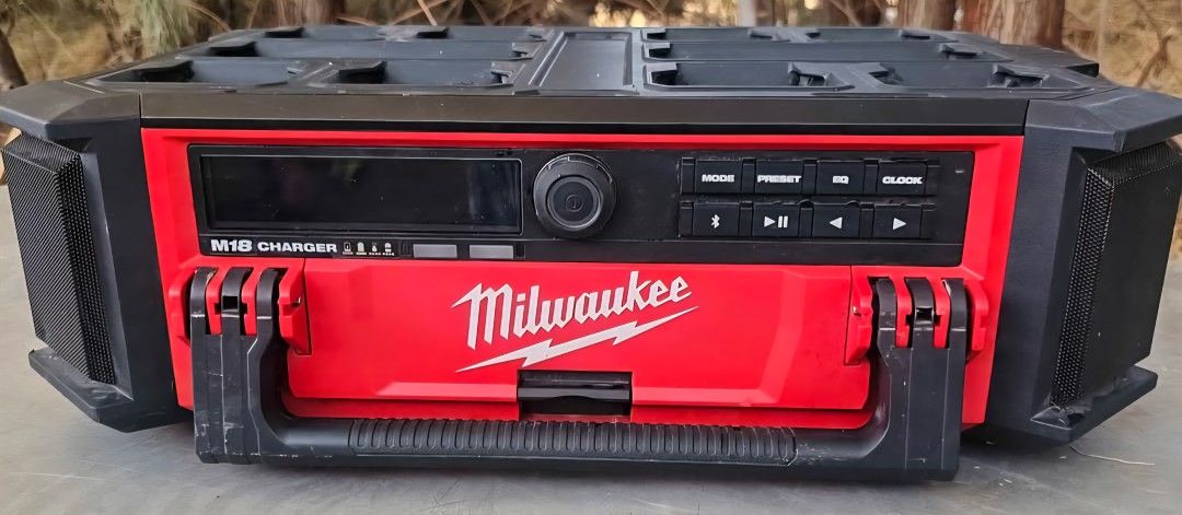 Milwaukee Bluetooth Radio/battery Charger.