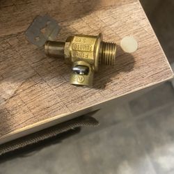 Easy Oil Drain Valve