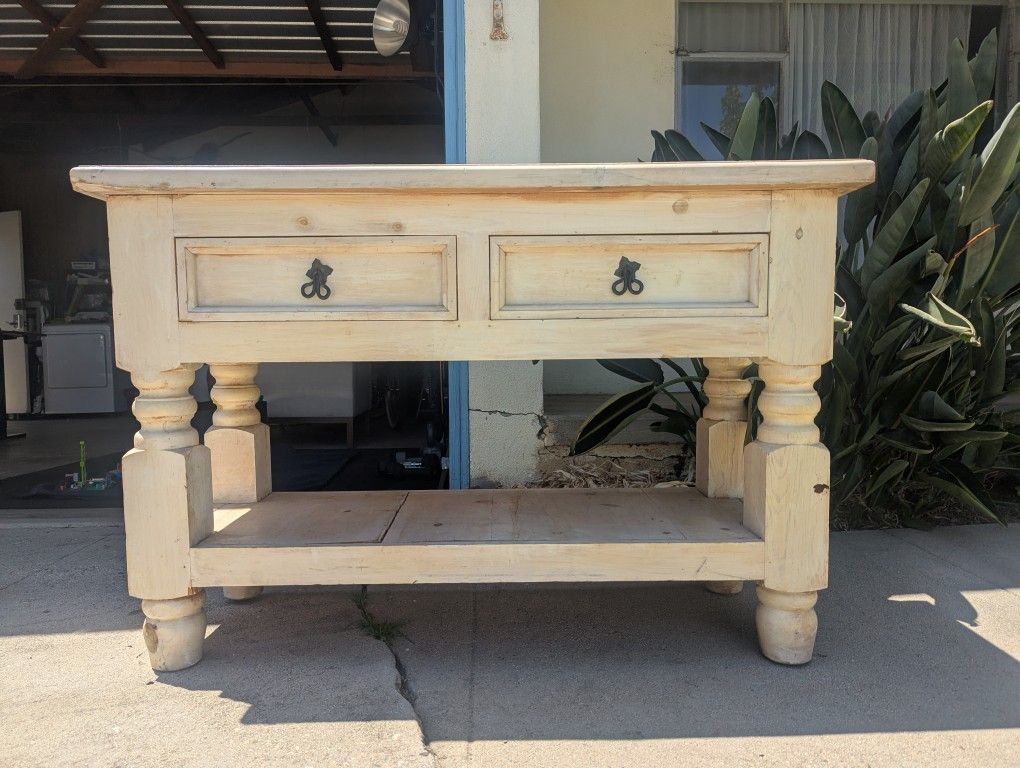 Console Shelf Credenza Media Table