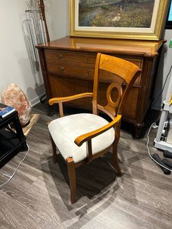 Grange Dining Chair Set Shield Back