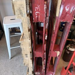 Free Pallets!