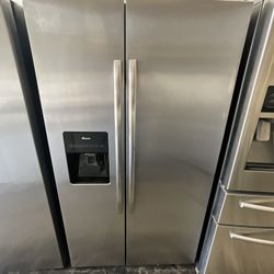 Amana Side By Side Refrigerator 