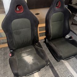 Ep3 Seats With Rails