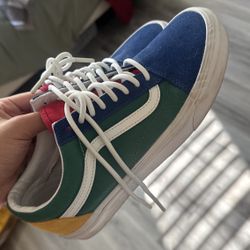 Vans 