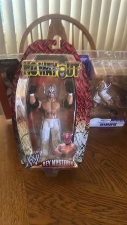 W   Rey Mysterio