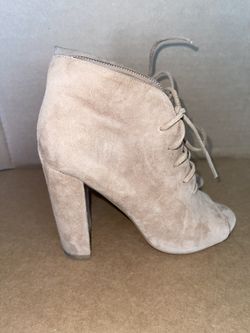 Steven Madden Open Toe Bootie in Suede Tan Size 6