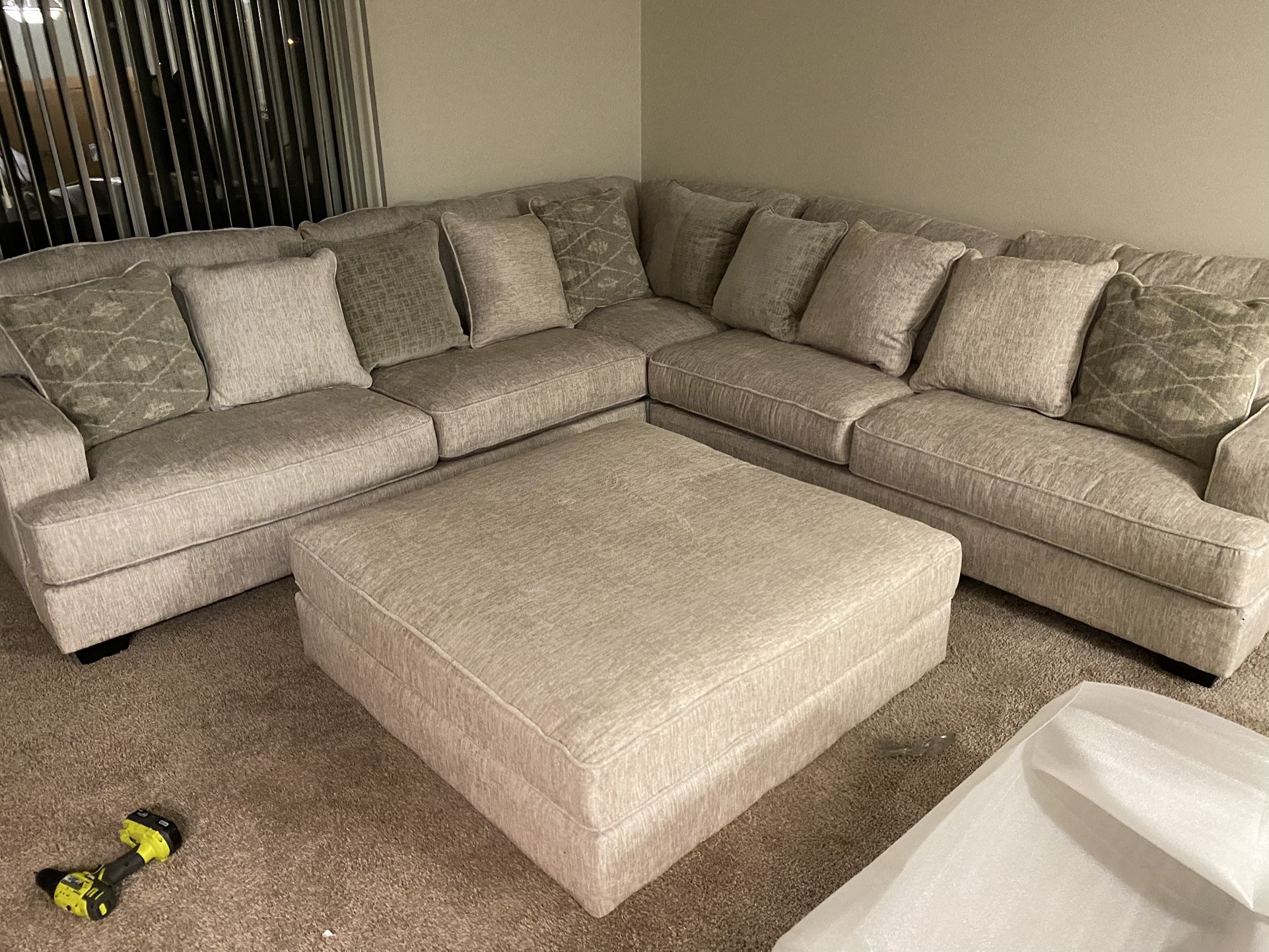 Sectional Sofa