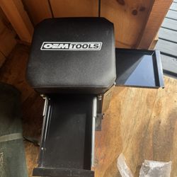 OEM tools creeper seat with 2 drawers