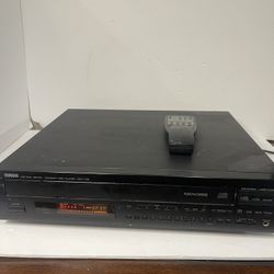 Yamaha 5 CD Disc Changer CDC-775 