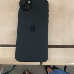 iPhone 15 Plus