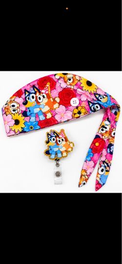 Bluey Floral Scrub Cap with Badge Reel