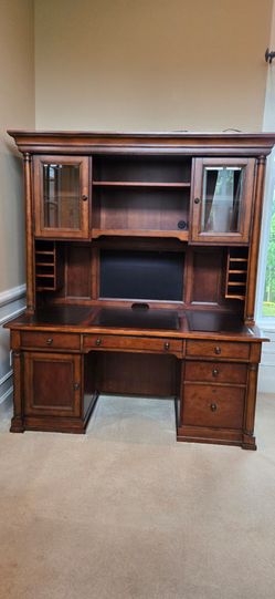 Bassett executive desk with Hutch