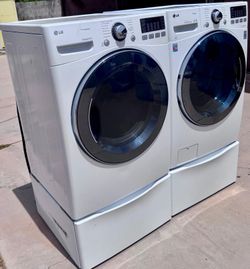 LG electric Washer and dryer