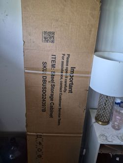 Steel storage cabinet