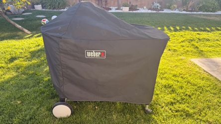 Weber Charcoal grill w/ cover