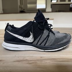Nike Flyknit Trainer