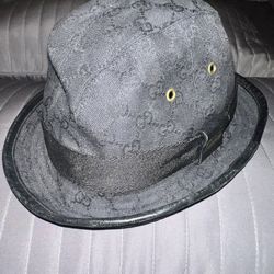 Authentic Gucci Hat! Black Color. 