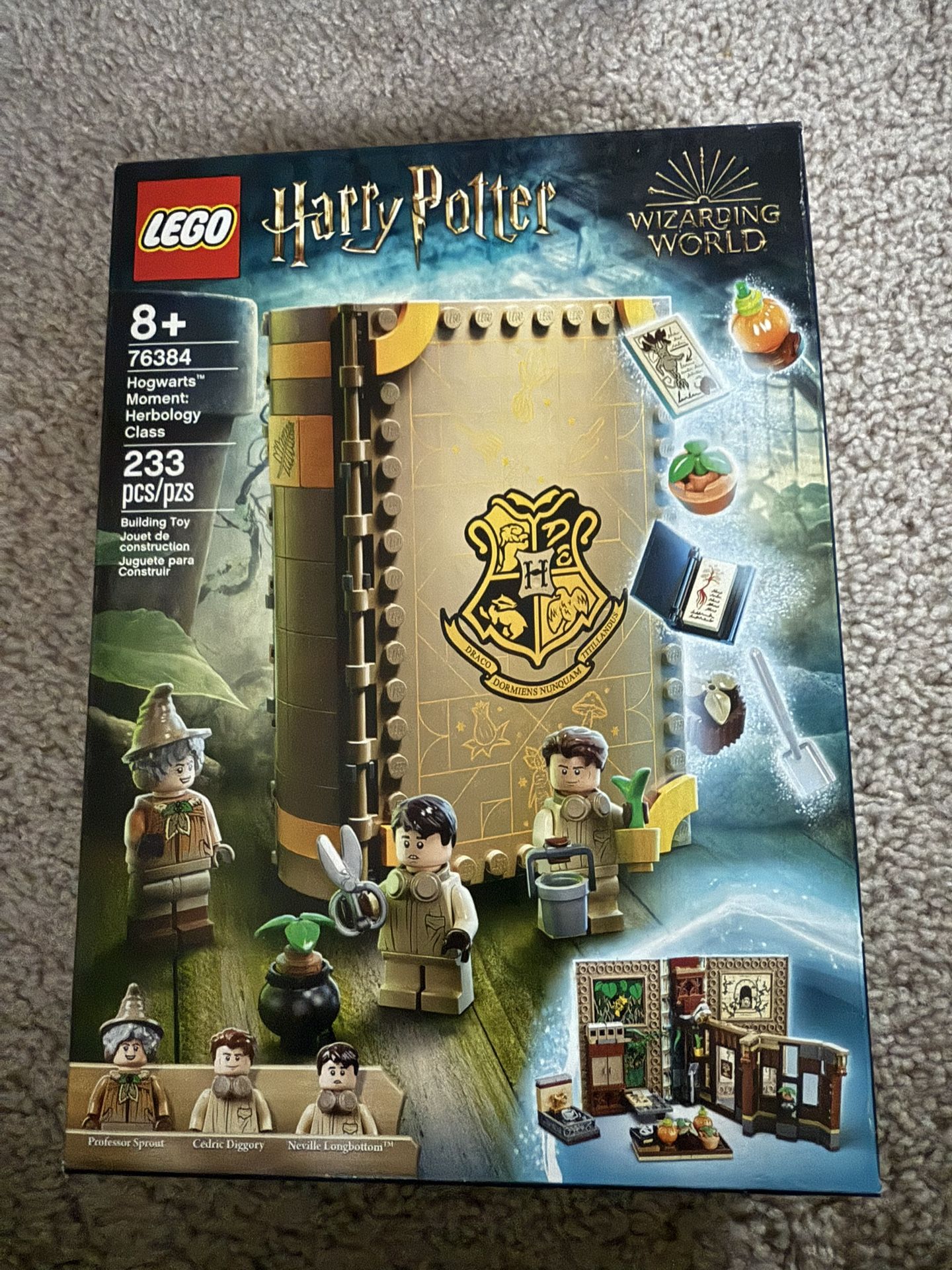 Lego, Harry Potter 76384 Hogwarts Moment: Herbology Class