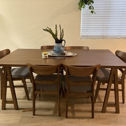 7-Piece Walnut Dining Room Table 
