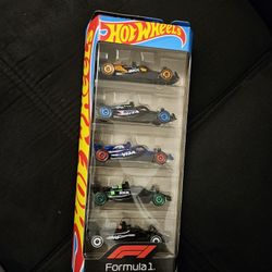 Hot Wheels Formula One 5-Pack 1/64 Scale Diecast Car