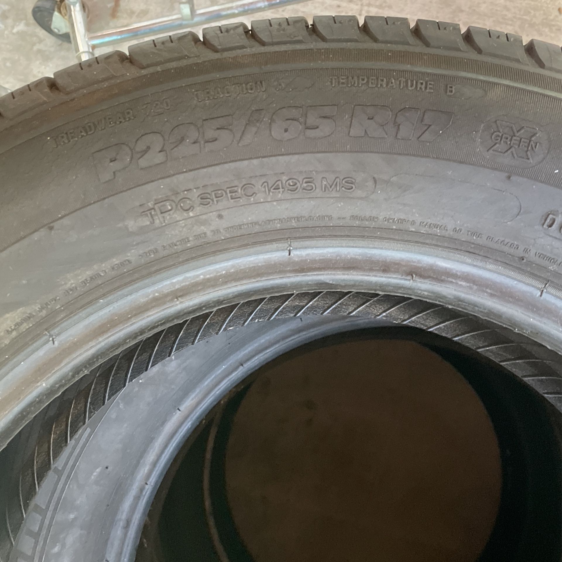 Tires 225/65R17 for Sale in Chula Vista, CA OfferUp