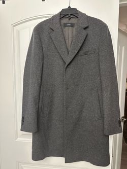 Hugo Boss cashmere coat size 40R