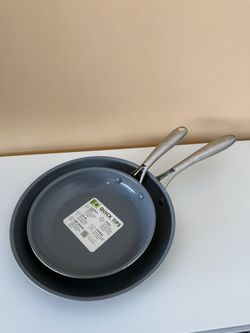 GreenPan Frying Pan Set Like New