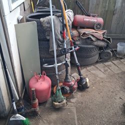 Lots Of Working   Trimmers 