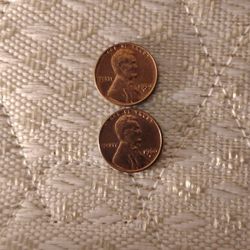 US currency 1959 D & 1960 D pennies 
